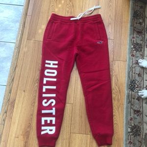 Holister sweats